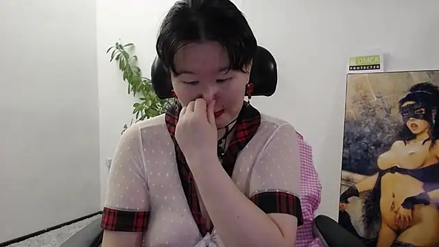 Akira xx online show from 12/22/25, 02:44