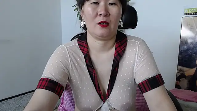 Akira xx online show from 09/10/25, 02:21