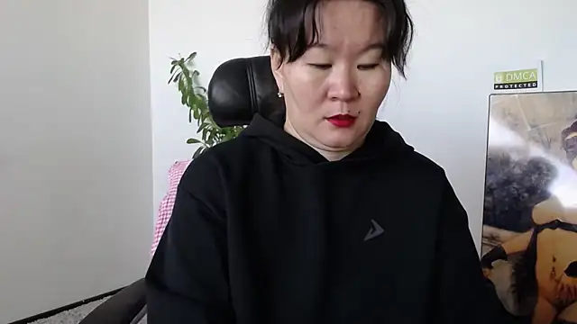 Akira xx online show from 10/18/25, 02:13