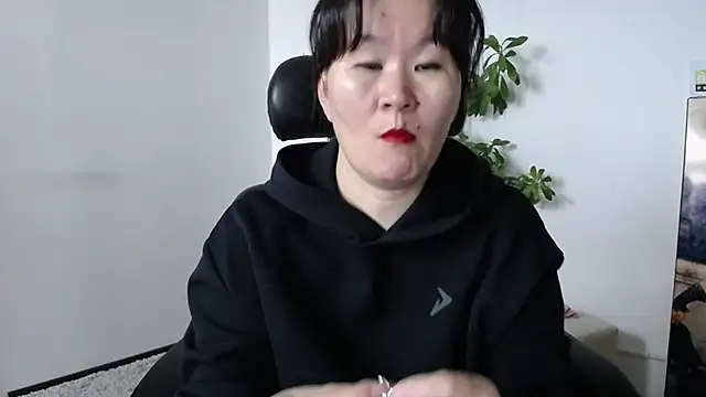 Akira xx online show from 10/03/25, 02:15