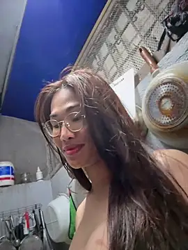 Snapshot of Jakolera2020 chatting on 11/06/25, 05:00 Jakolera2020 online show from 11/06/25, 05:00