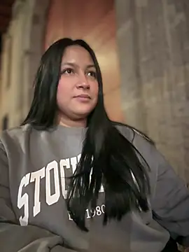 DannaaMeliza online show from 02/10/25, 07:07