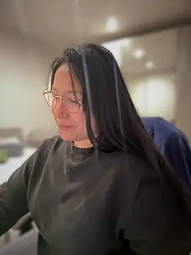 DannaaMeliza online show from 02/26/25, 02:16