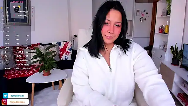 Snapshot of DannaaMeliza chatting on 01/09/26, 08:54 DannaaMeliza online show from 01/09/26, 08:54