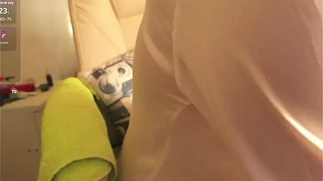 Kishaxxx online show from 10/30/25, 08:34