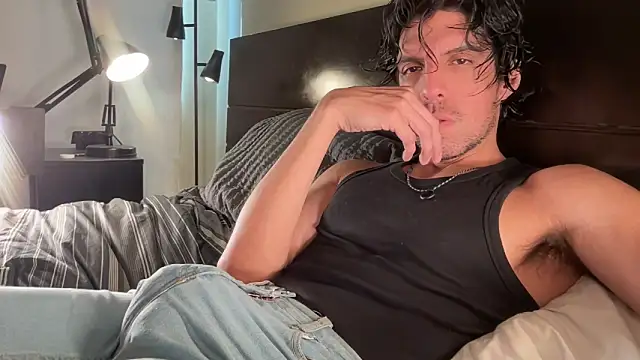 Snapshot of beranco19 chatting on 02/19/26, 08:28 beranco19 online show from 02/19/26, 08:28