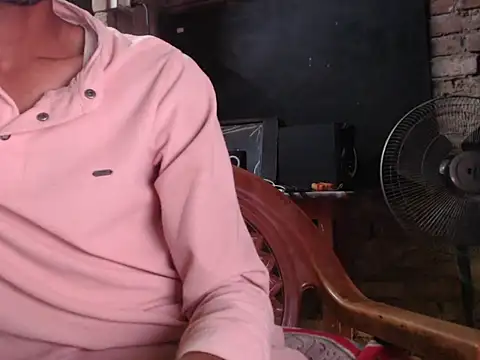 Snapshot of ThethunderPo chatting on 03/02/25, 05:01 ThethunderPo online show from 03/02/25, 05:01