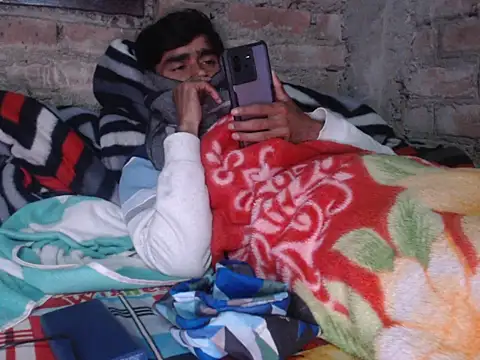 ThethunderPo online show from 12/21/25, 03:03