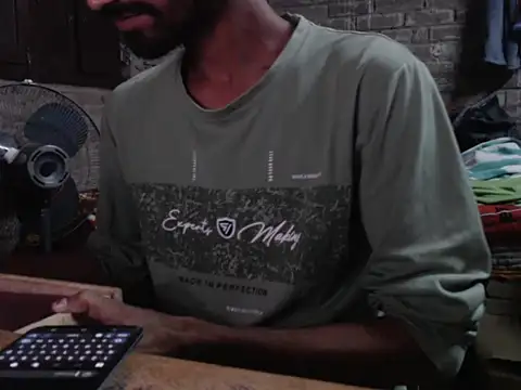 ThethunderPo online show from 11/01/25, 01:49