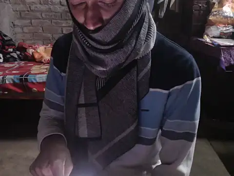 ThethunderPo online show from 12/22/25, 04:23