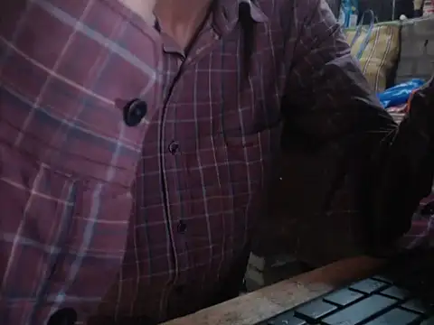 ThethunderPo online show from 11/28/25, 03:39