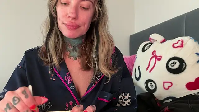 airgeadx online show from 04/12/26, 05:38