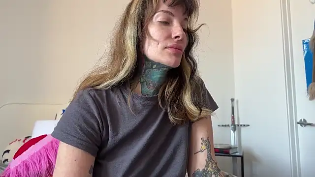 airgeadx online show from 05/28/26, 04:35