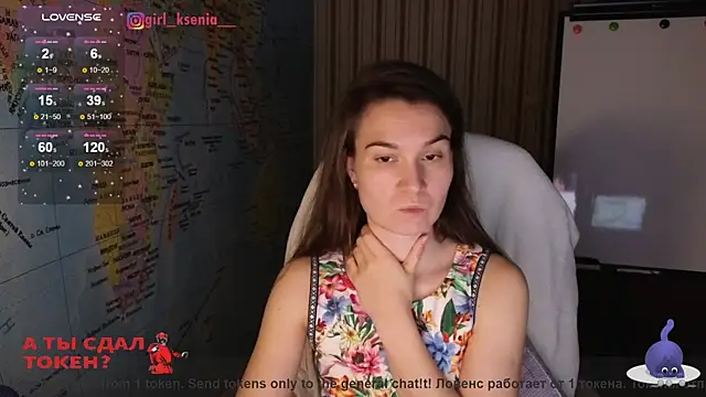 Snapshot of Girl_Ksenia chatting on 03/05/25, 08:21 Girl Ksenia online show from 03/05/25, 08:21