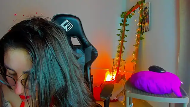 Susan Foxx online show from 11/09/25, 06:56