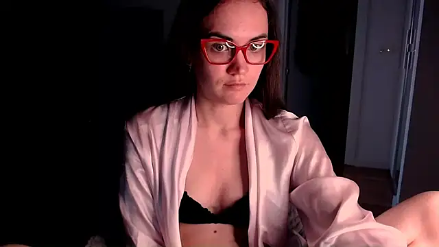 EvelynGG online show from 03/10/26, 10:19