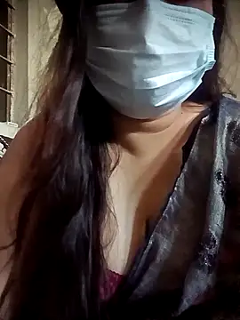 naughtymadam online show from 04/13/26, 04:38