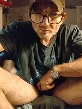 ROBERT0516 online show from 11/12/25, 05:00