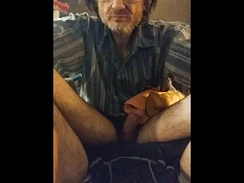 ROBERT0516 online show from 10/20/25, 11:00