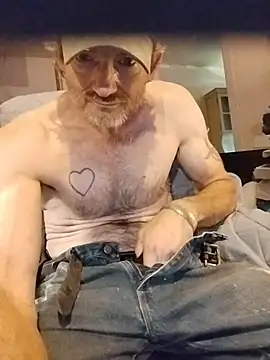 ROBERT0516 online show from 05/19/26, 09:11