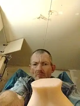 ROBERT0516 online show from 11/16/25, 12:43