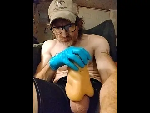 ROBERT0516 online show from 10/18/25, 09:33