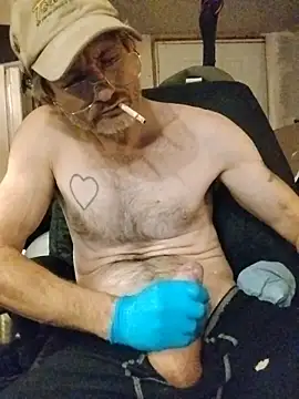 ROBERT0516 online show from 04/04/26, 11:00