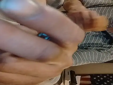 ROBERT0516 online show from 05/04/26, 12:41