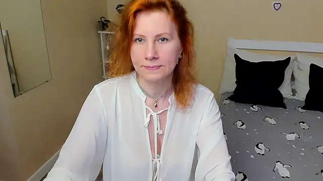 FoxySophia online show from 09/17/25, 03:47