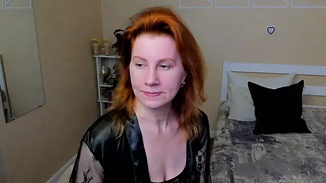 FoxySophia online show from 09/29/25, 02:12