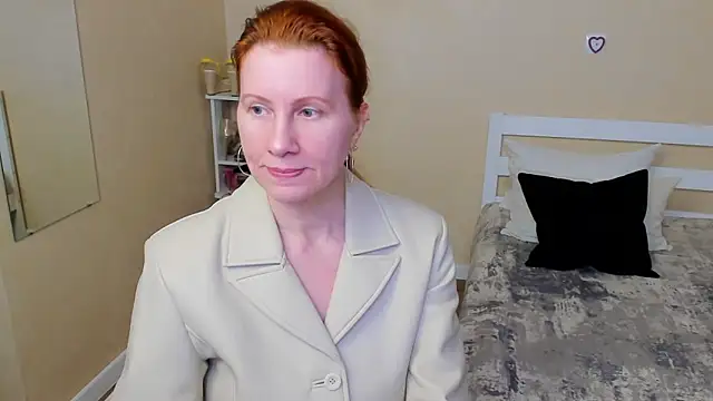 FoxySophia online show from 09/30/25, 03:40