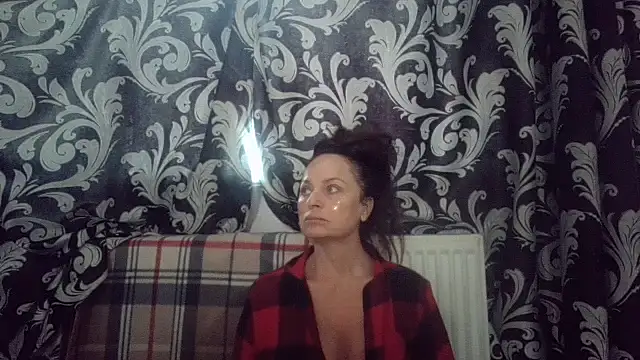 LindaStarS online show from 10/16/25, 05:49