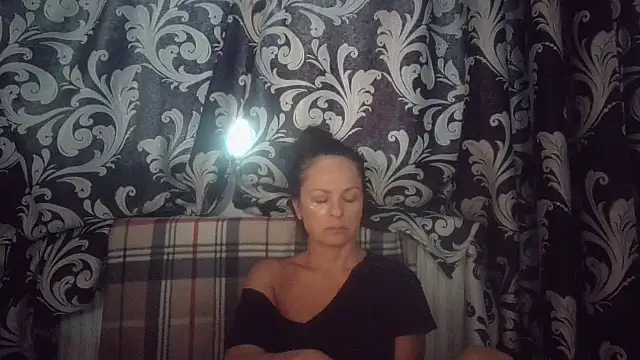 LindaStarS online show from 10/01/25, 05:01