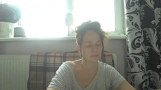 LindaStarS online show from 05/13/26, 10:55