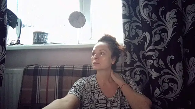 LindaStarS online show from 01/10/26, 05:58