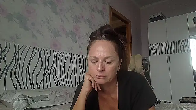 LindaStarS online show from 10/02/25, 11:35