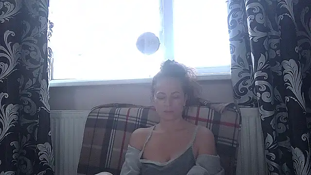 LindaStarS online show from 04/08/26, 05:20