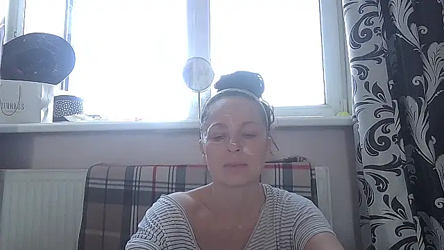 LindaStarS online show from 05/15/26, 05:27