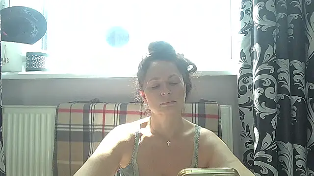 LindaStarS online show from 05/25/26, 10:58