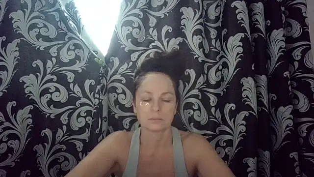 LindaStarS online show from 02/16/26, 06:12