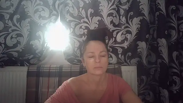 LindaStarS online show from 12/02/25, 06:59