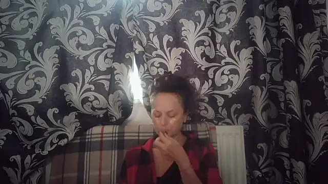 LindaStarS online show from 10/10/25, 05:08