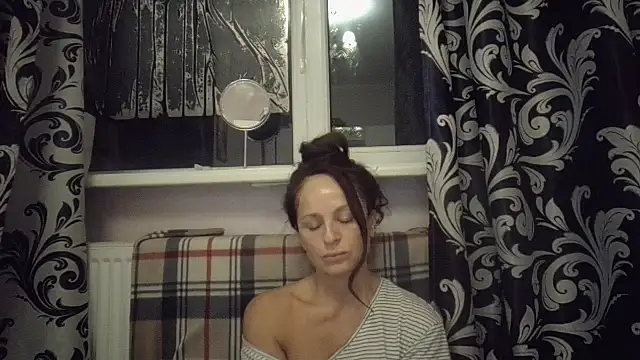 LindaStarS online show from 11/02/25, 08:03