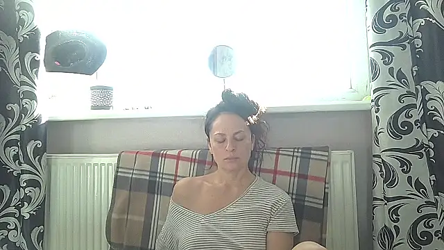 LindaStarS online show from 05/11/26, 02:56