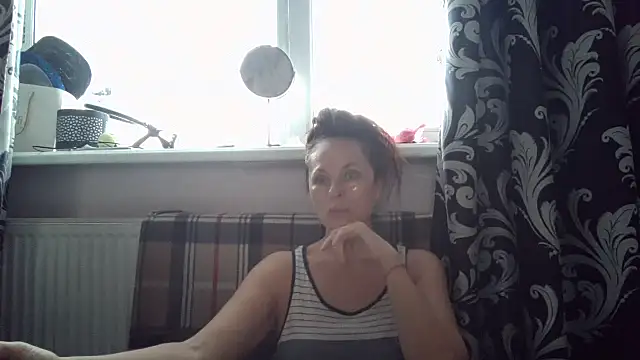 LindaStarS online show from 01/16/26, 05:44