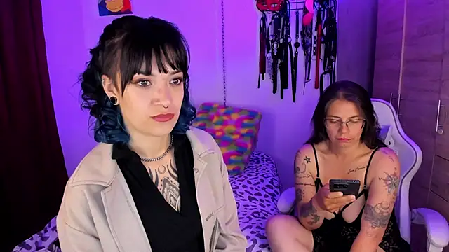 dungeongirls online show from 05/14/26, 09:23