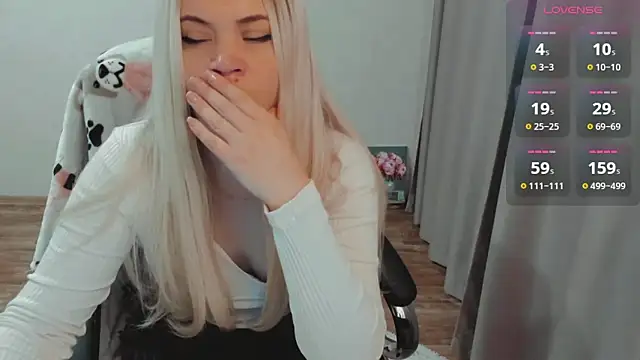 AllAboutLoveXx online show from 11/01/25, 07:02