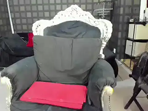 Snapshot of SiennaClaudia chatting on 09/09/25, 03:54 SiennaClaudia online show from 09/09/25, 03:54