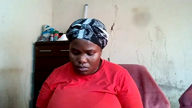 Snapshot of sexybigboobz chatting on 11/30/25, 07:53 sexybigboobz online show from 11/30/25, 07:53