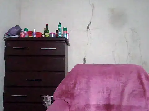 Snapshot of sexybigboobz chatting on 03/13/26, 03:50 sexybigboobz online show from 03/13/26, 03:50